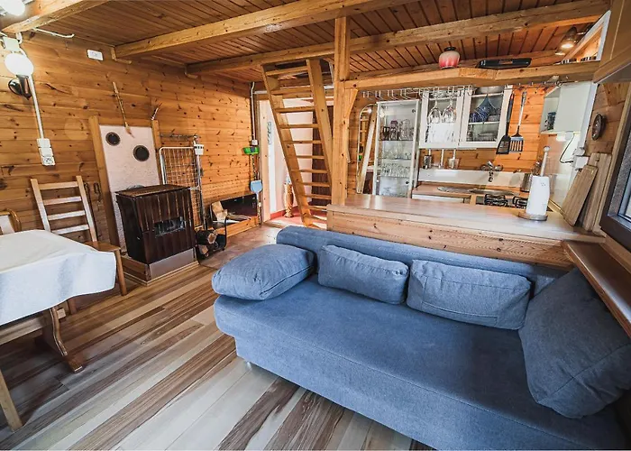 Wooden Zurej With Hot Tub *